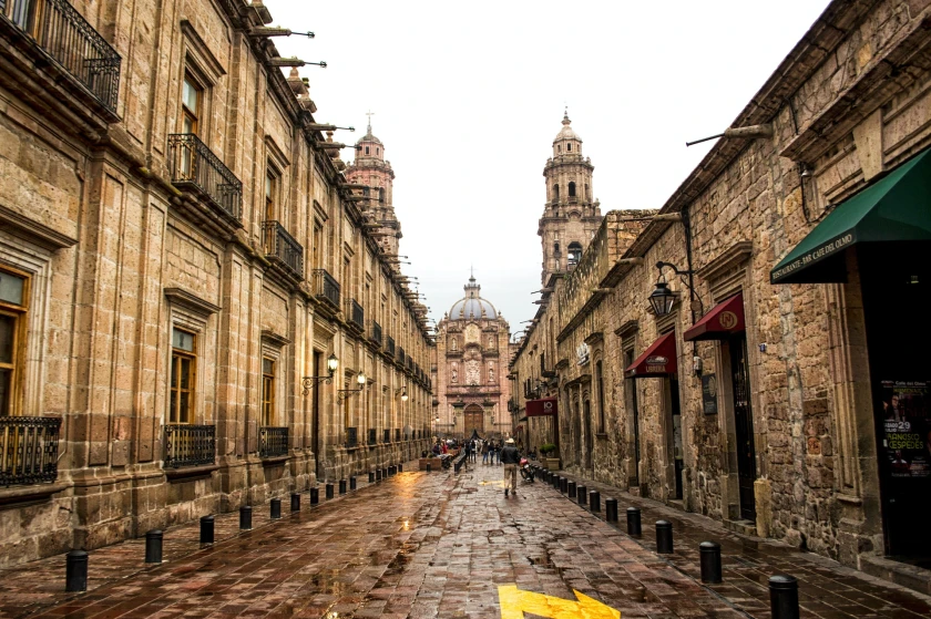 Descubriendo el mundo Maya 2026